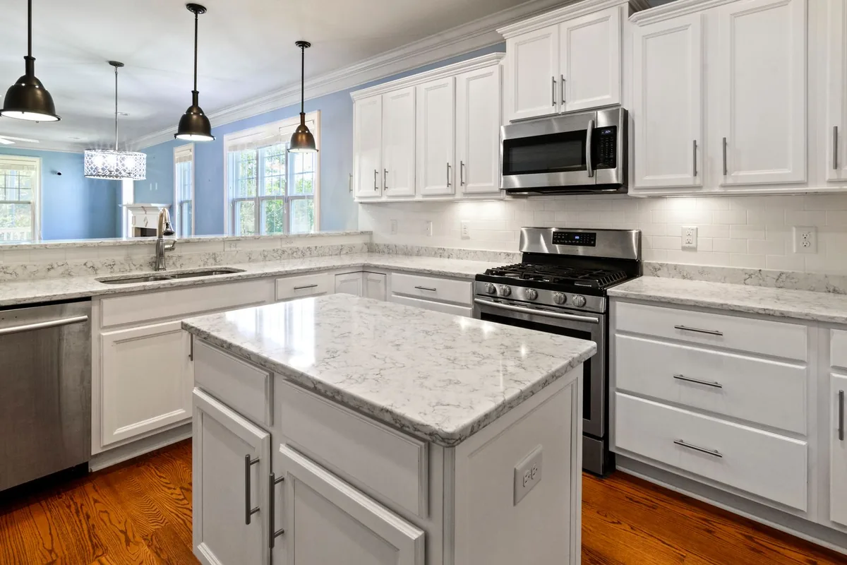 Filth & Squalor Cleanup in Livonia, MI